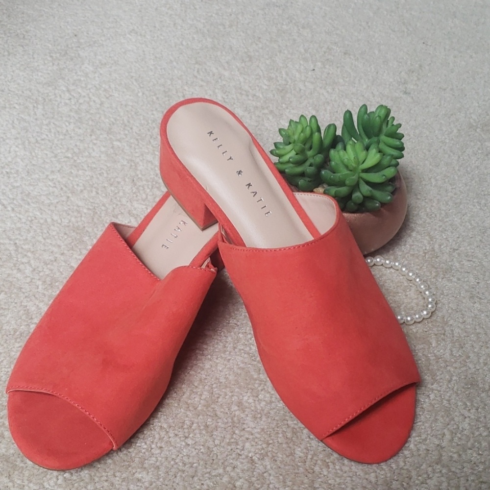 Katie & Kelly coral slides